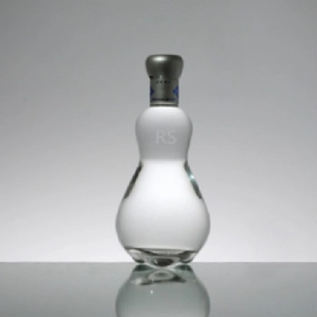 RS077 · Individuelle Glasflasche
