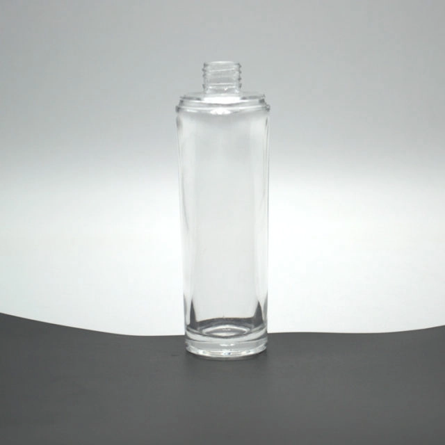 RS102 · Glasflasche für Spirituosen