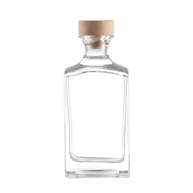 RS109 · Bottiglia per distillati