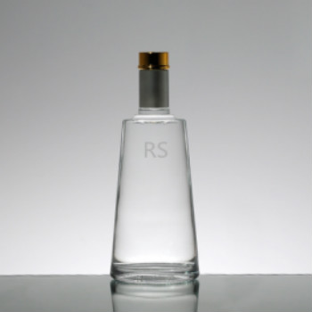 RS127 · Bottiglia per distillati