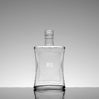 RS139 · Bottiglia per distillati